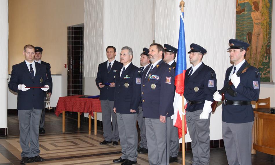 2014-1-31-738oceňování  CÚ HK .JPG